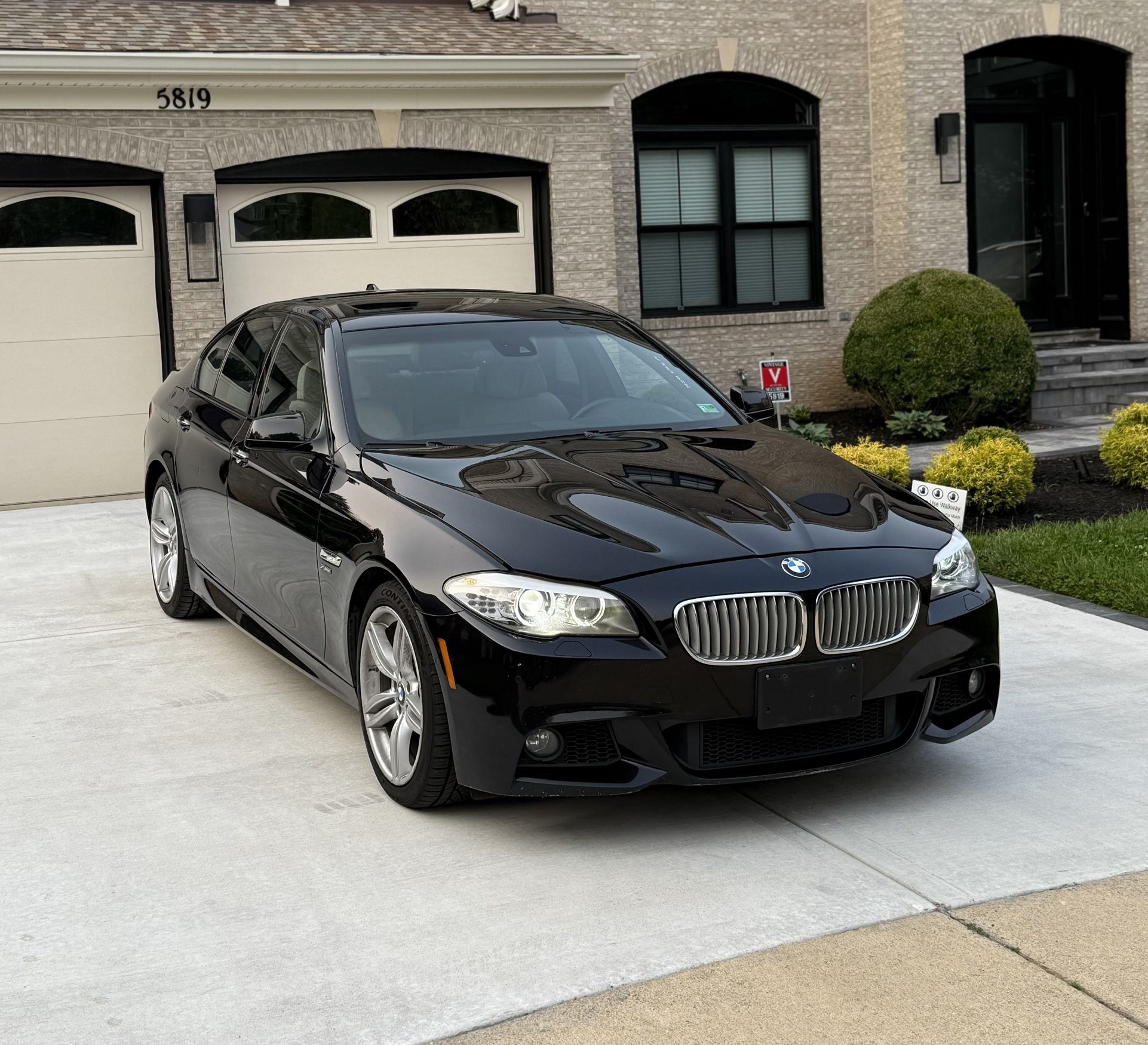 2012 BMW 550i
