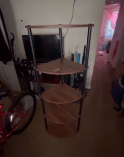 Corner stand