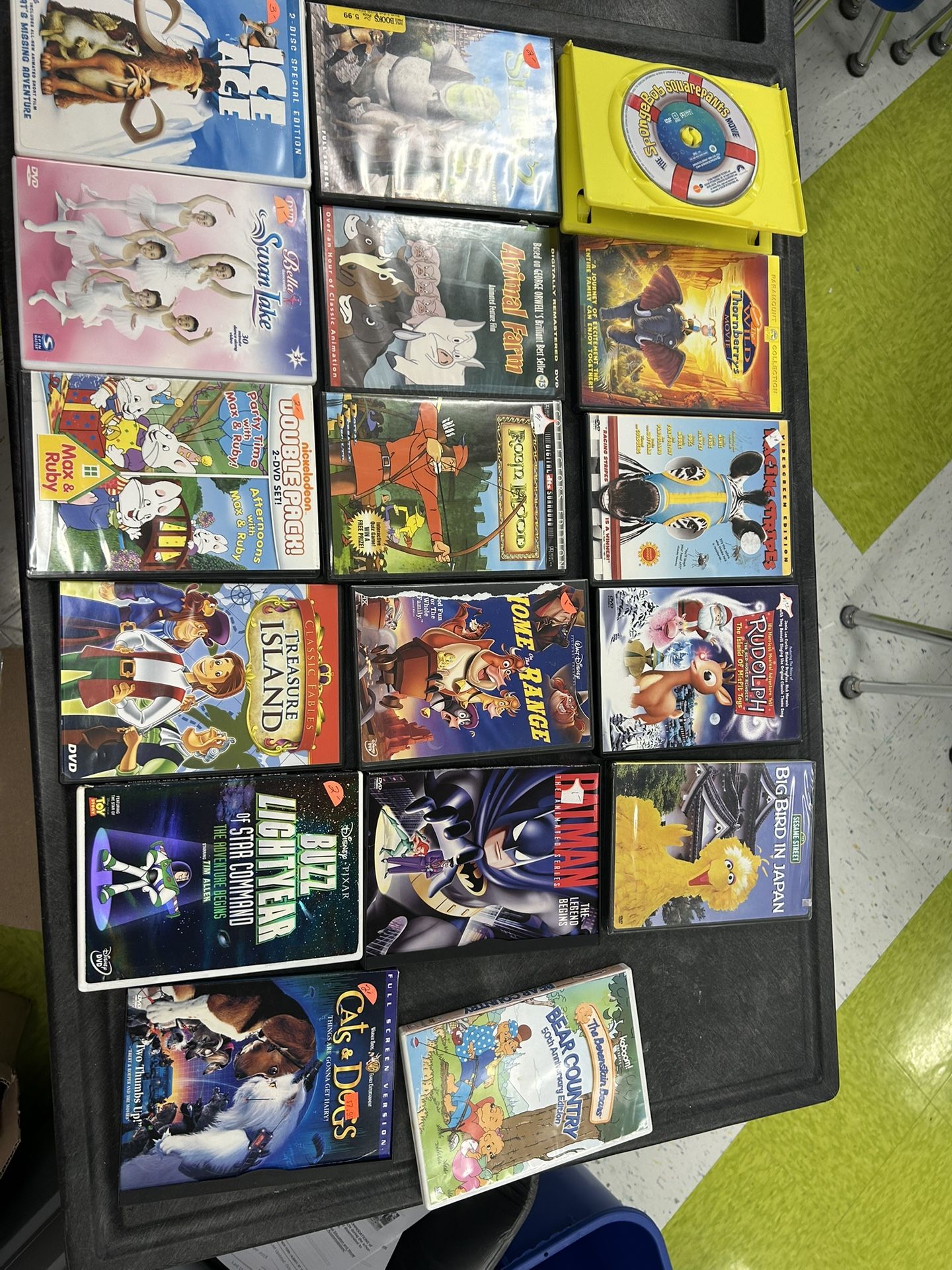 Children’s DVDS And VHS Tapes