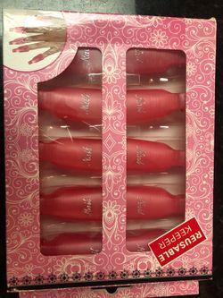 Reusable nail soakers