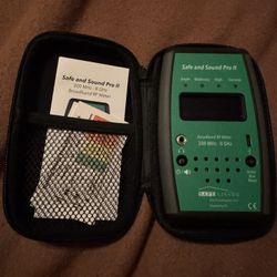 EMF Meter: Safe and Sound Pro II
