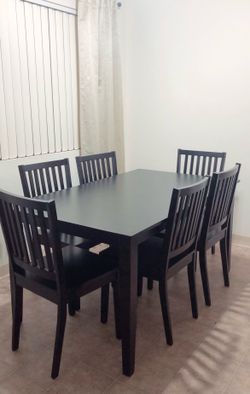 Dinning table