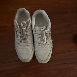 Size 2 Girls White Reebok’s