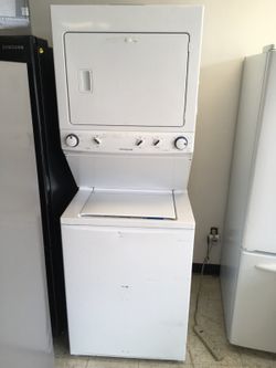 Landry Center By FRIGIDAIRE New