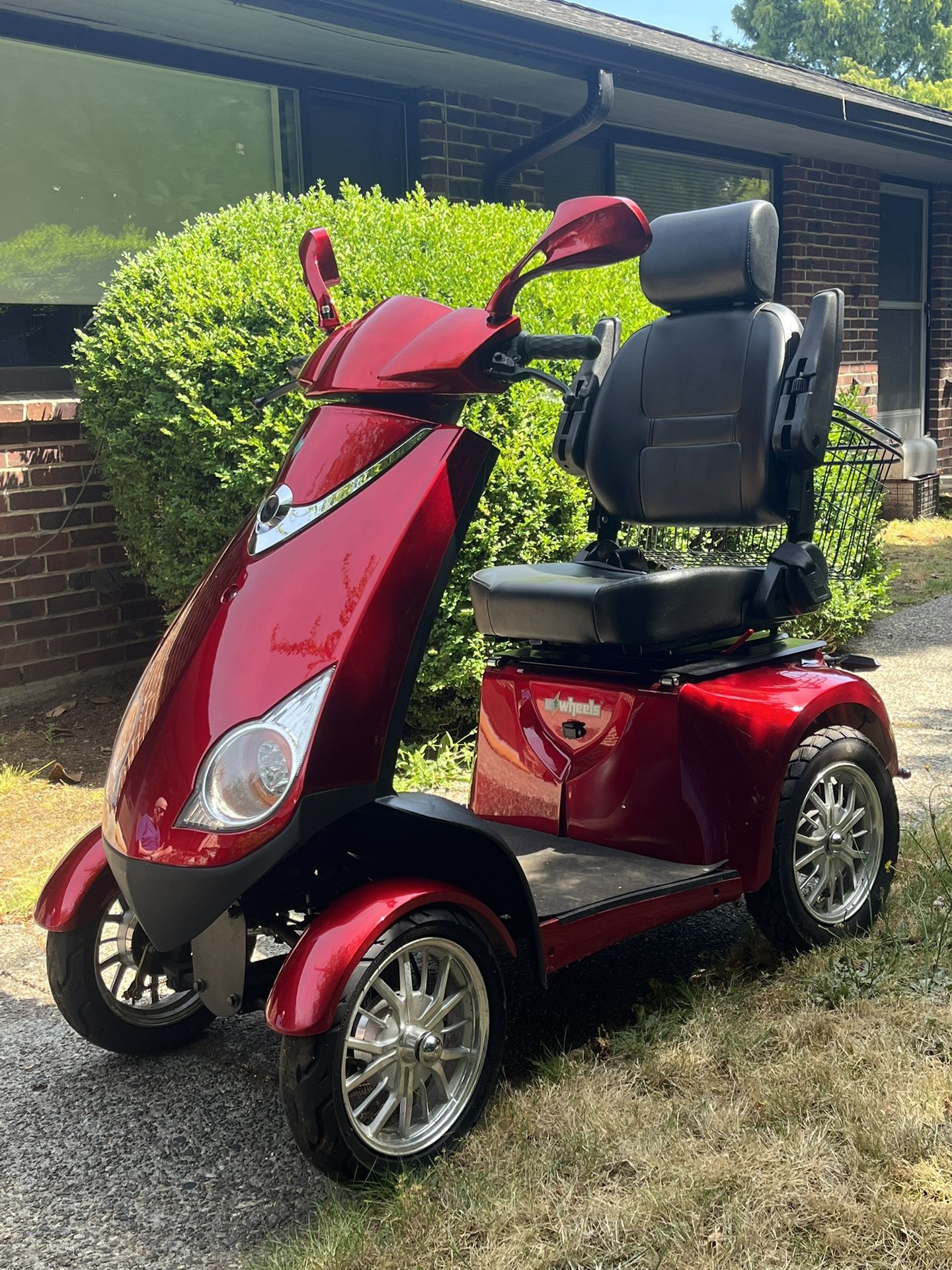 E Wheels EW-72 Stylish 4 Wheel Mobility Scooter