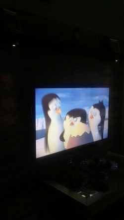 Sevende tv con todo asta el pader de atras con bobillas todo por $950