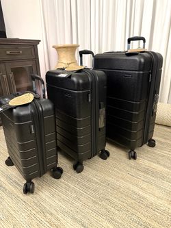 Champs Linen 3-Piece Luggage Set