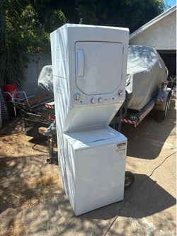 2017 GE stackable washer and dryer