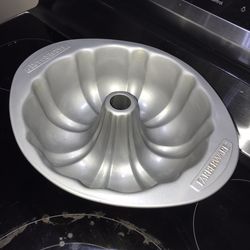 Faberware Bundt Cake Pan Non-Stick 