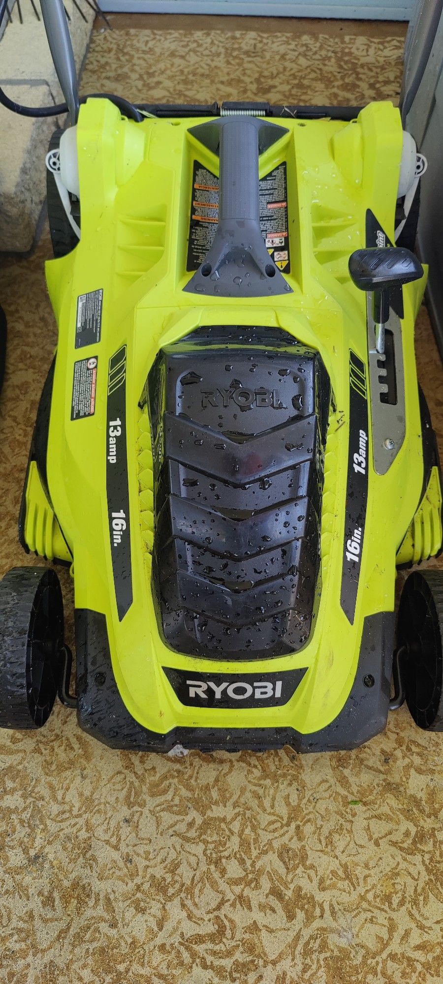 RYOBI Electric lawn mower