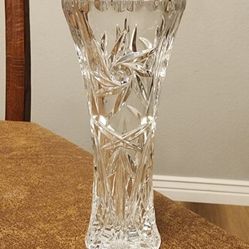 Lenox Fine Crystal Clear Glass Bud Vase