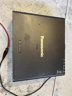 Panasonic DW740 WXGA Laser projector