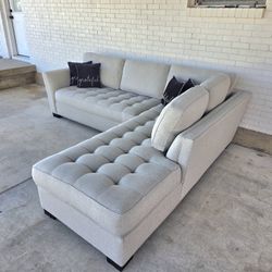 GORGEOUS SECTIONAL GREAT CONDITION SUPER CLEAN AND COMFY 