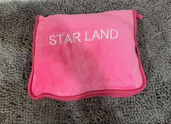 Super Soft Ultra Plush Fleece Throw Medium-Sized Blanket - Hot pink