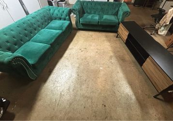 Emerald green couch set & tv stand