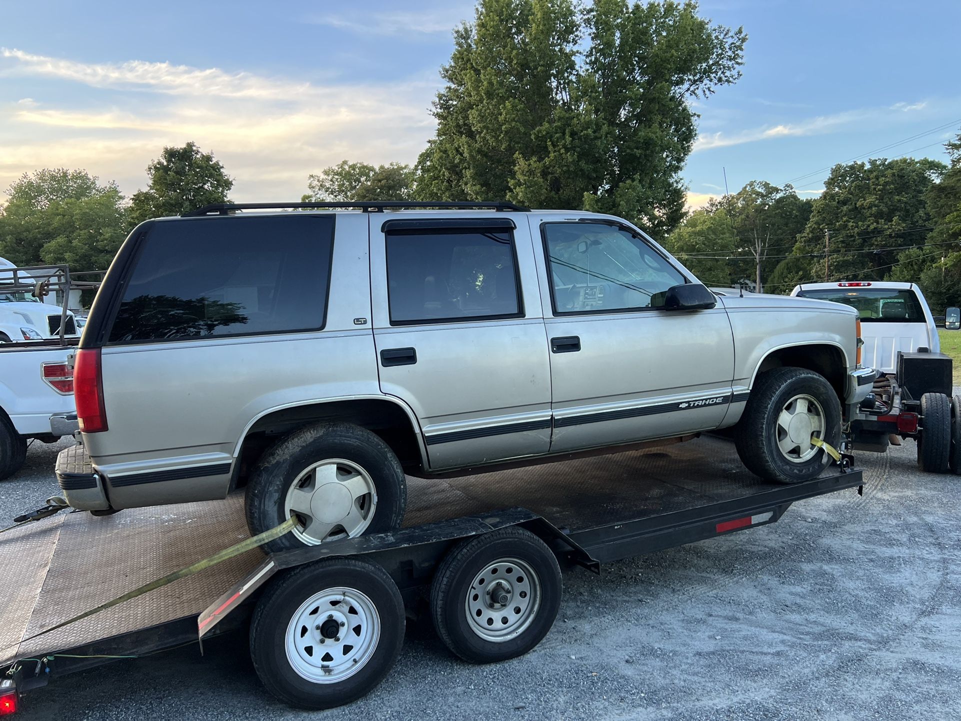 Complete Part Out 1999 Chevrolet Tahoe