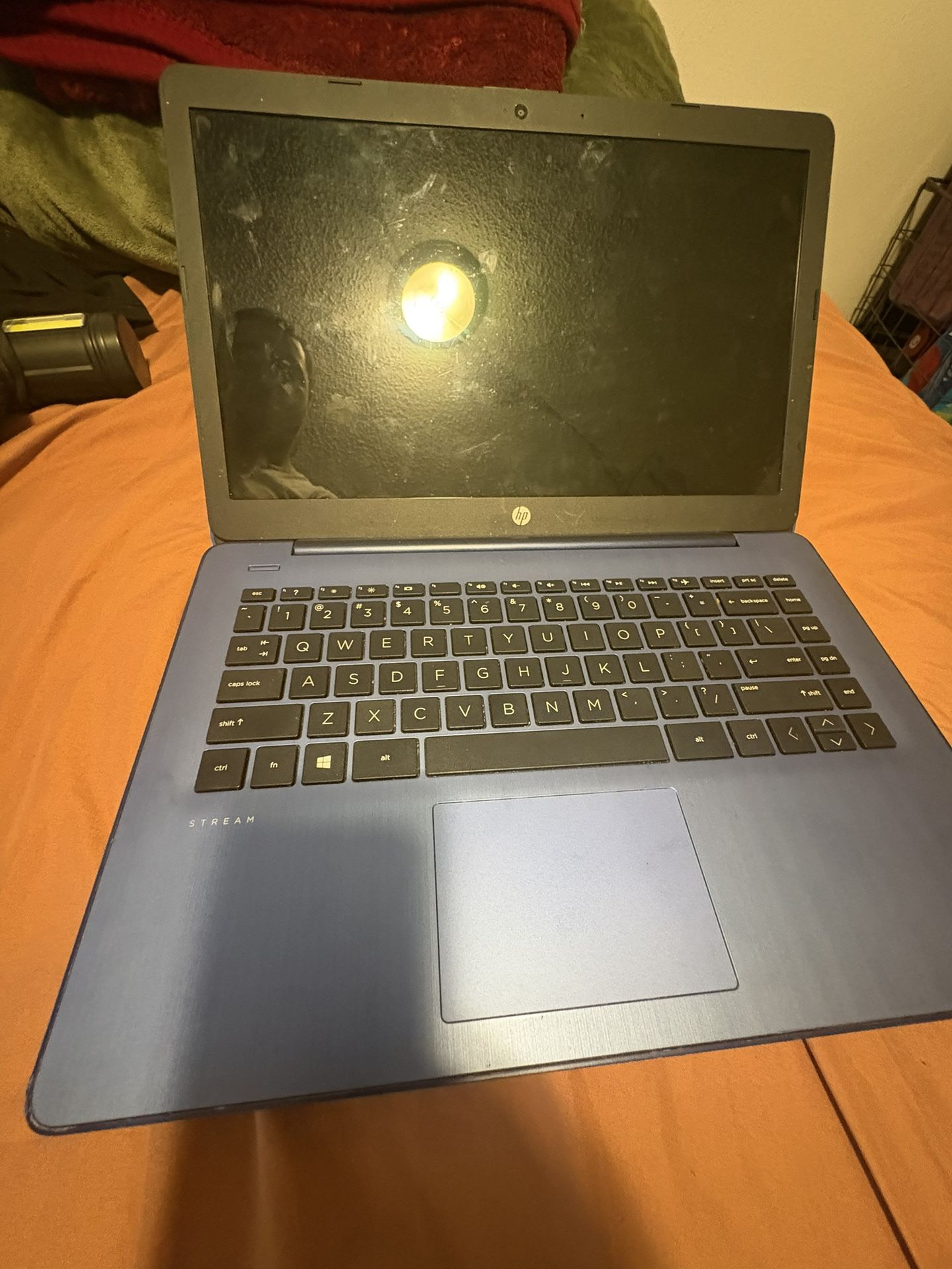 HP Stream Laptop (For Parts)