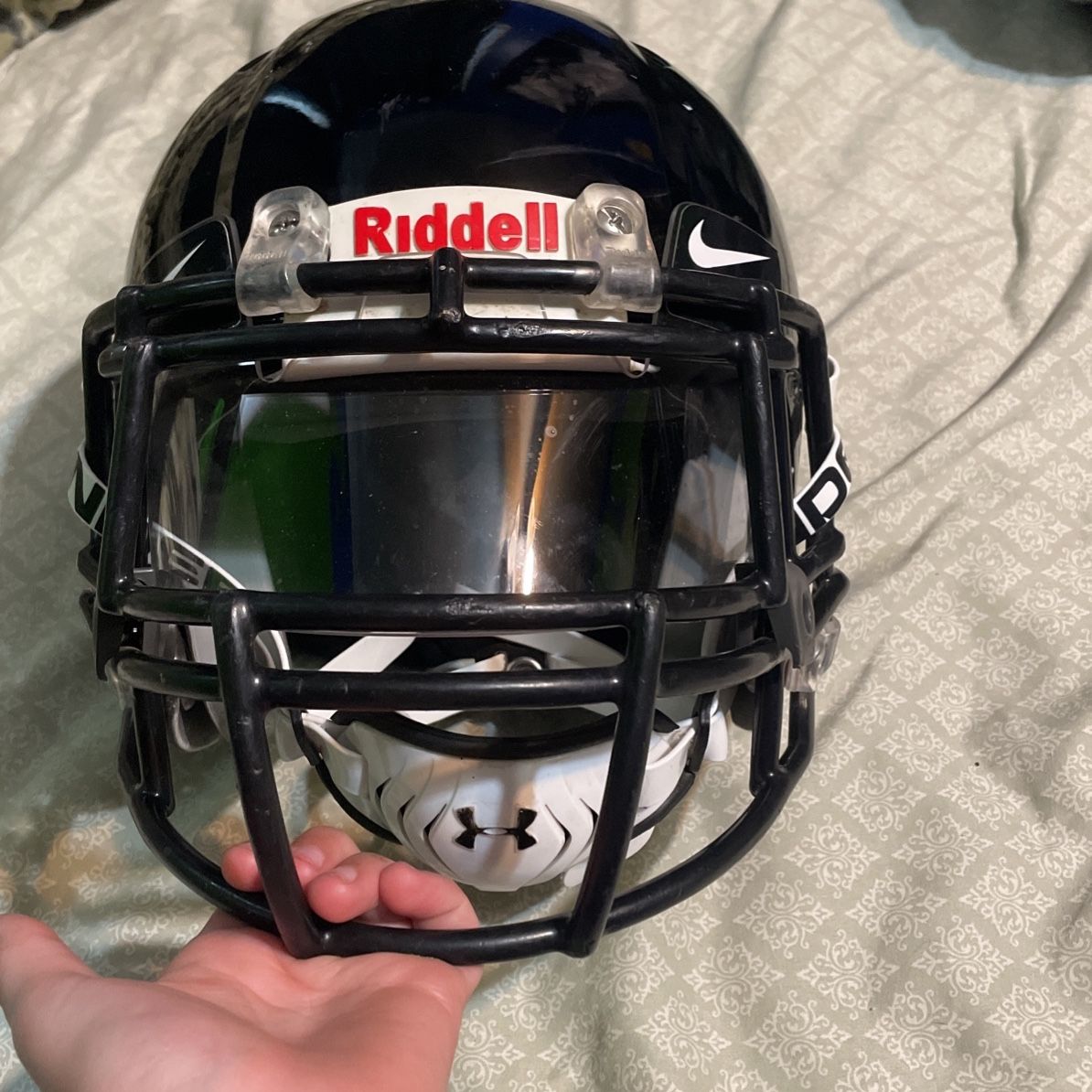 Franklin Sports NFL Kids Football Helmet and Jersey Set - Youth Football  Uniform Costume - Helmet, Jersey, Chinstrap for Sale in Pompano Beach, FL -  OfferUp