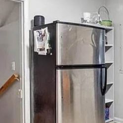 Stainless Still Refrigerator