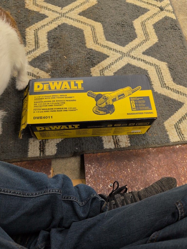 DeWalt 4 1/2 Inch Angle Grinder