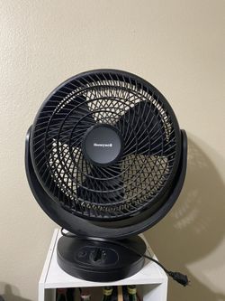 Table fan 
