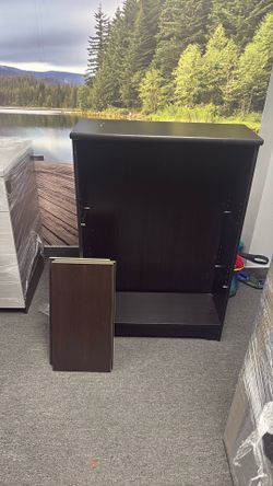 Office bookcase with shelves