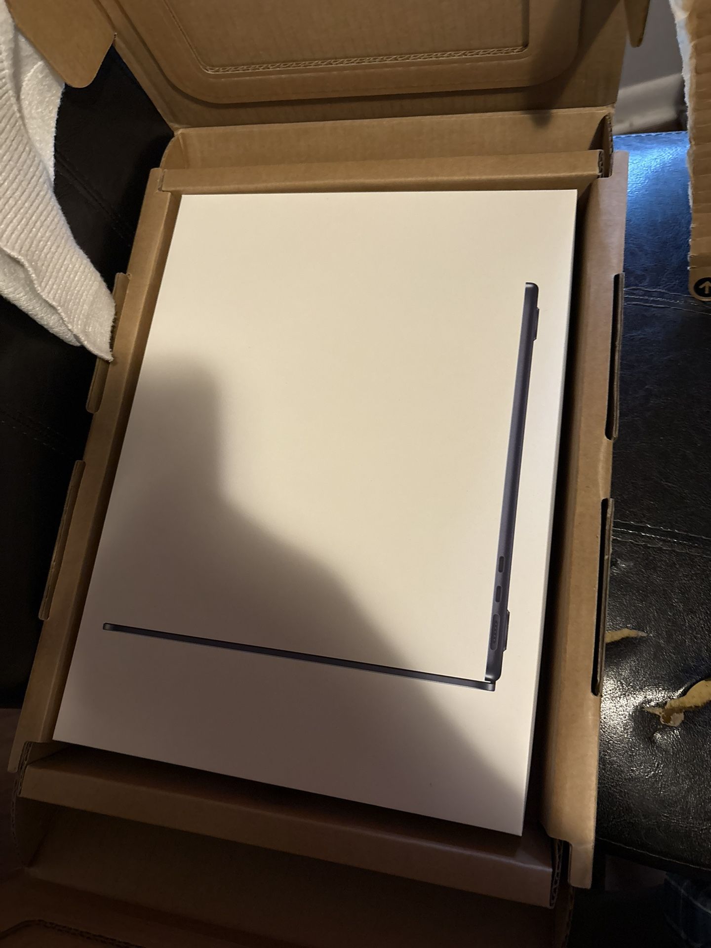 🔥 13” MacBook Air M4 – MIDNIGHT – BRAND NEW / SEALED 🔥