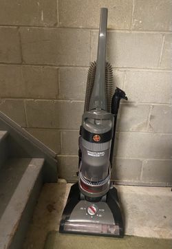 Hoover wind tunnel rewind cord vacuum cleaner