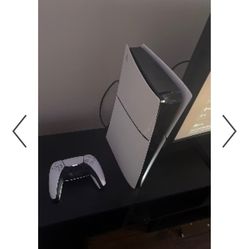 Ps5 digital edition with 3 controllers