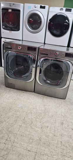 LG Front Load Washer and Dryer Set