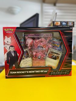 Pokémon Team Rocket's Mewtwo ex Box