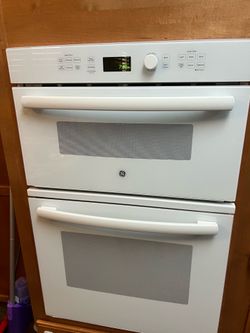GE 27” Built in Combination microwave/oven combo