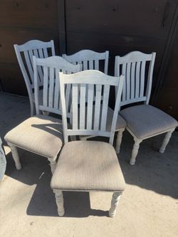 5 ASHLEY FURNITURE Havalance Upholstered Dining Chairs!