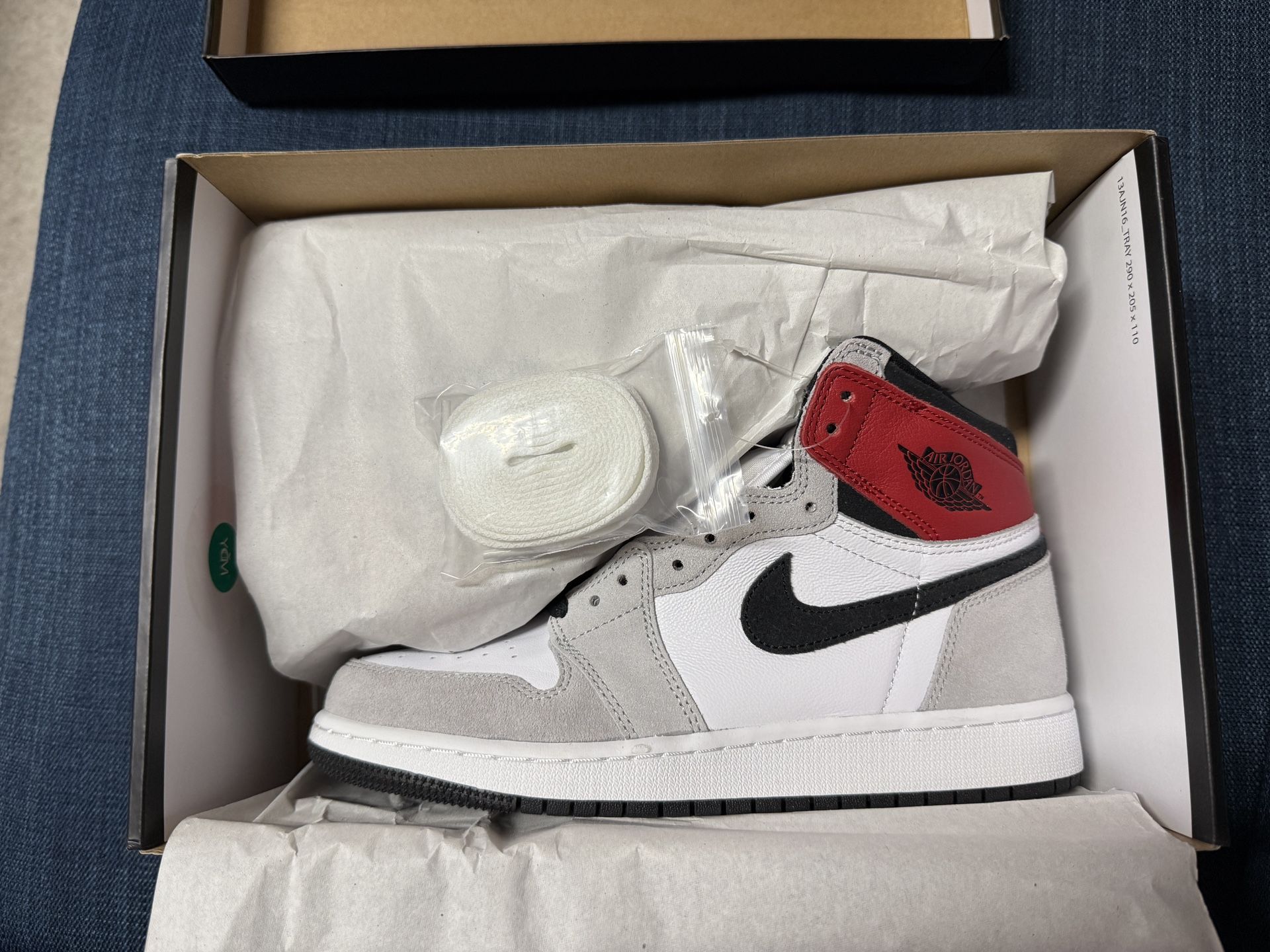 Jordan 1 Retro High Smoke Grey Size 6Y