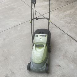 Sun Joe Electric Lawn Mower Lightweight
