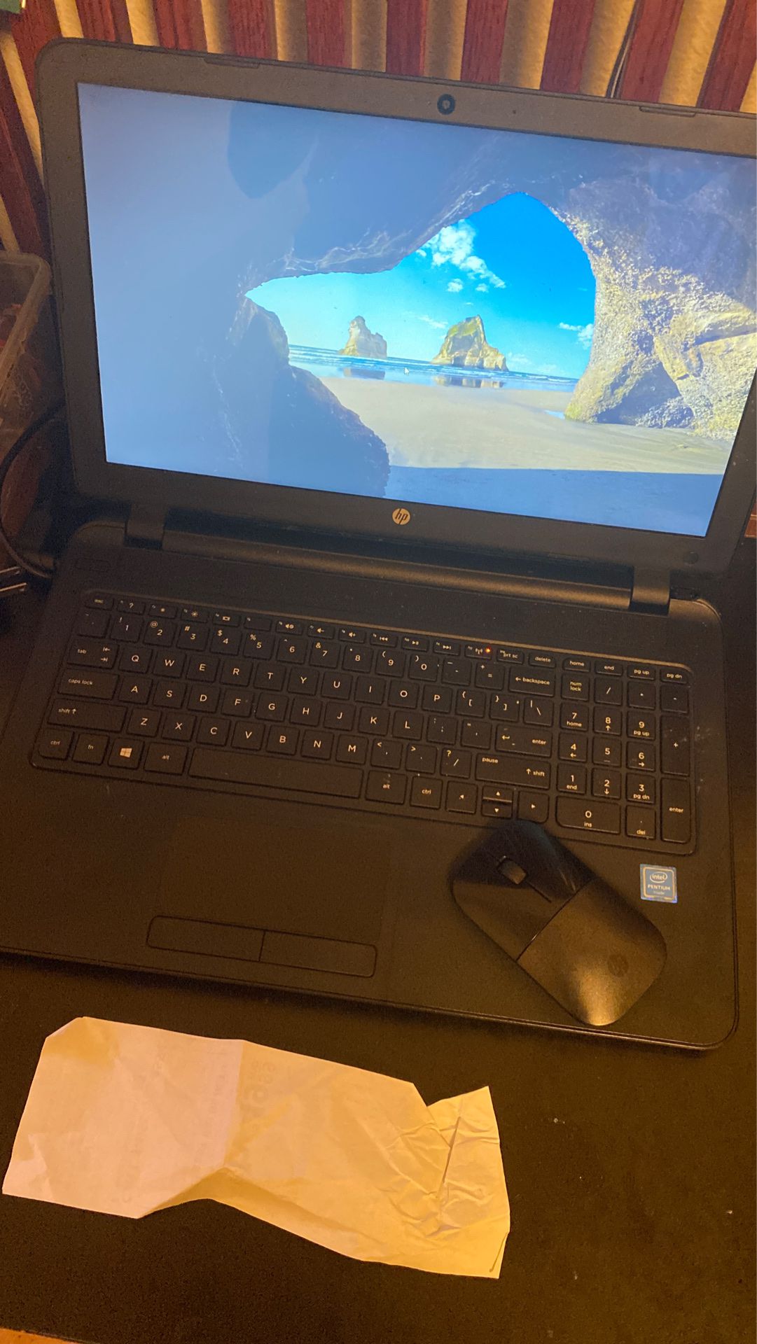 Touchscreen hp laptop with wireless mouse