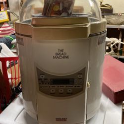 Cuisinart CBK 200 2lb Bread Maker for Sale in Vc Highlands, NV - OfferUp