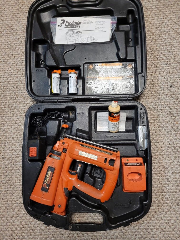 Paslode Trim Nail Gun