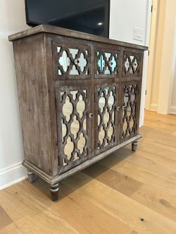 Mirrored Buffet