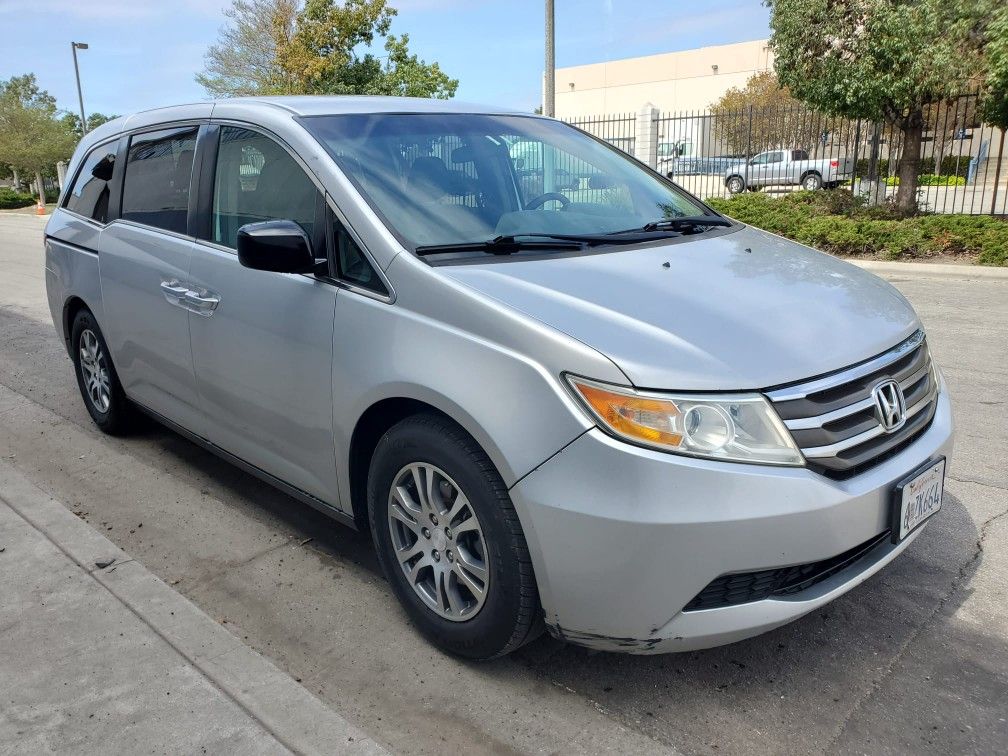2012 HONDA ODYSSEY EX CLEAN TITLE