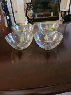 CHRISTMAS TREE SPODE  4 DESSERT BOWLS