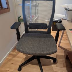 Ergonomic Chair -ErgoChair Mesh - Autonomous AI