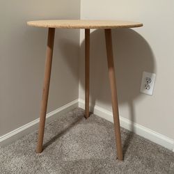 Round Side Table With Glass Top