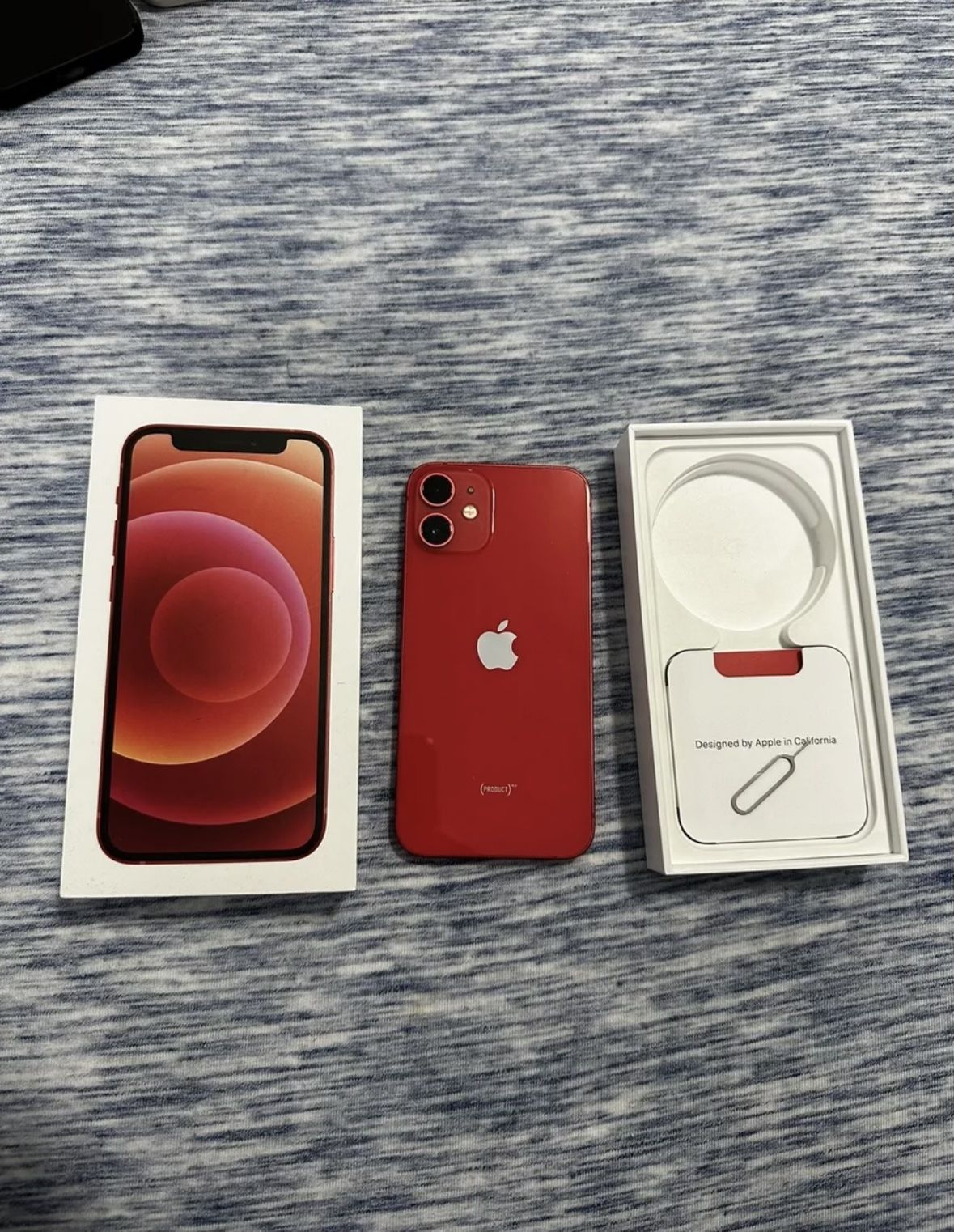 IPHONE 12 RED UNLOCKED