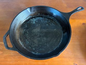 Lodge 12” Cast Iron Pan