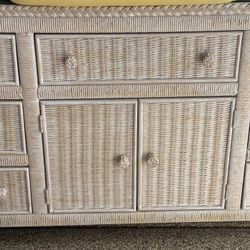 Henry Link wicker set dresser two end tables headboard 650