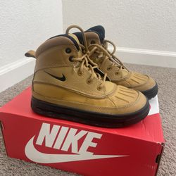 Boys Nike Rain Boots $20, Pick Up In Merced 