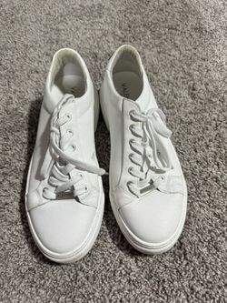 Sneakers For Sale 