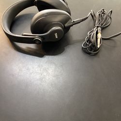 AKG K371 Profesional Headphones 