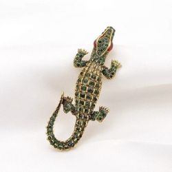 Fashion Crocodile Brooch 